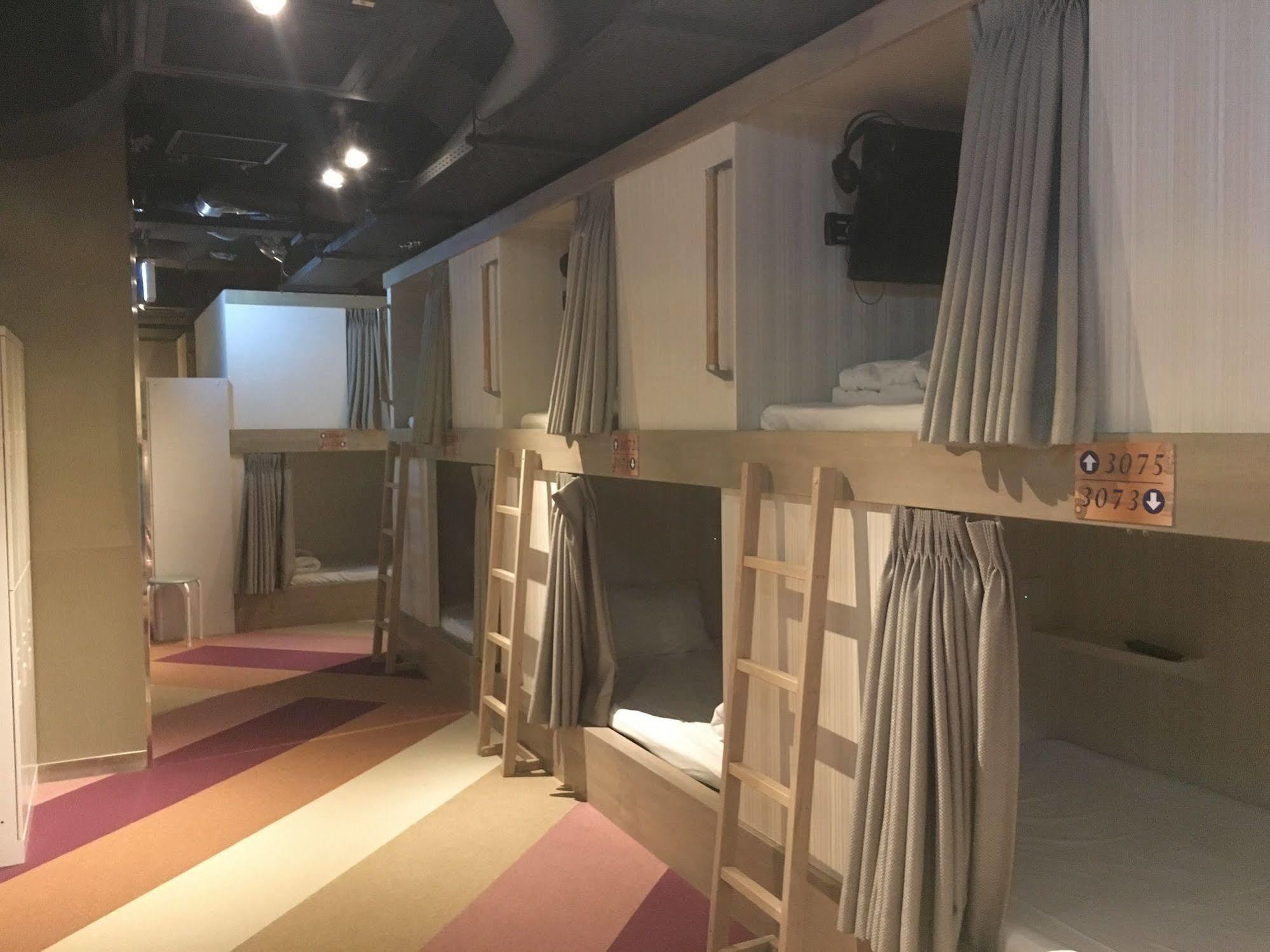 Ueno Station Hostel Oriental 1 Male Only Prefektura Tokio Exteriér fotografie