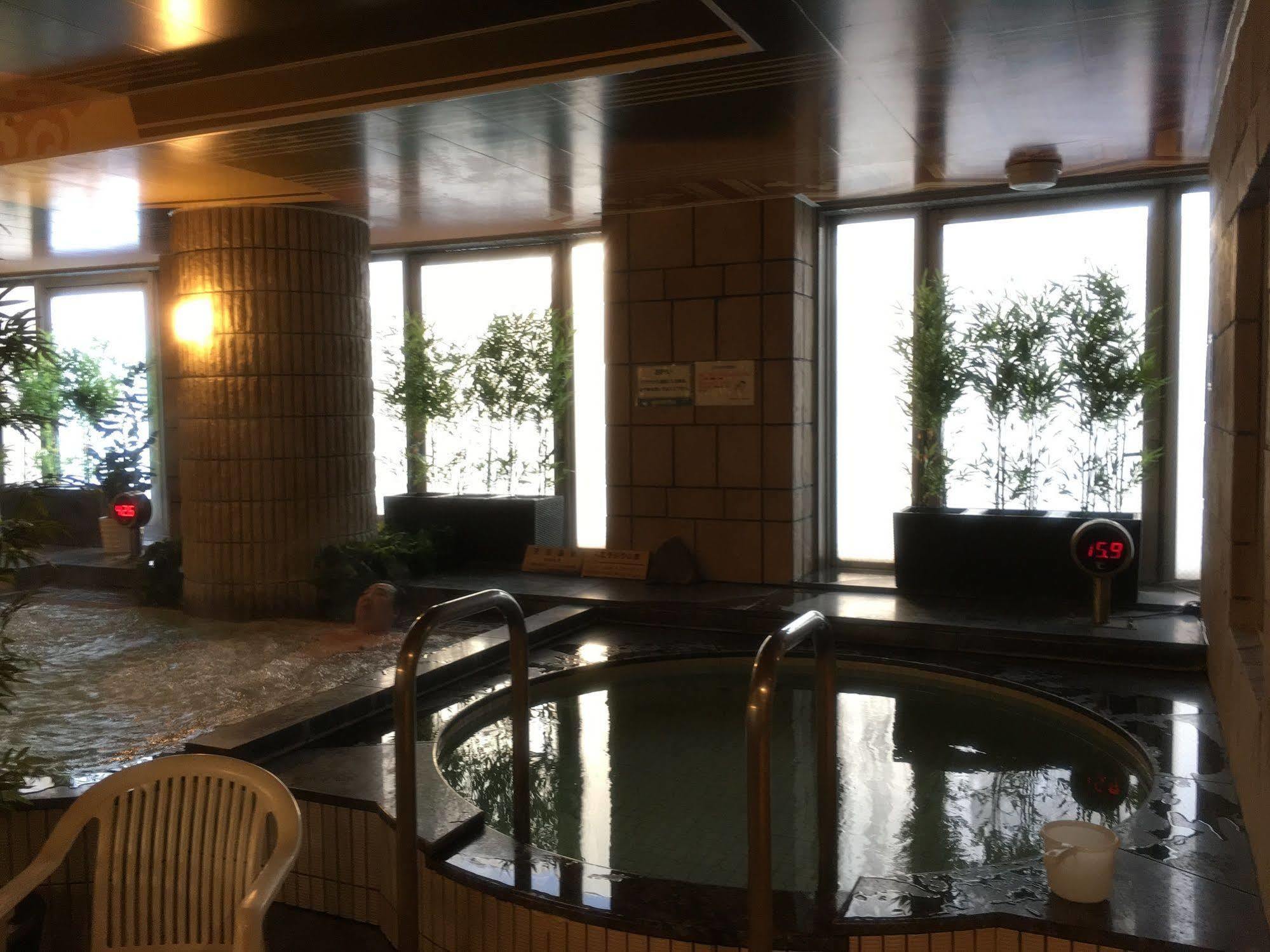 Ueno Station Hostel Oriental 1 Male Only Prefektura Tokio Exteriér fotografie