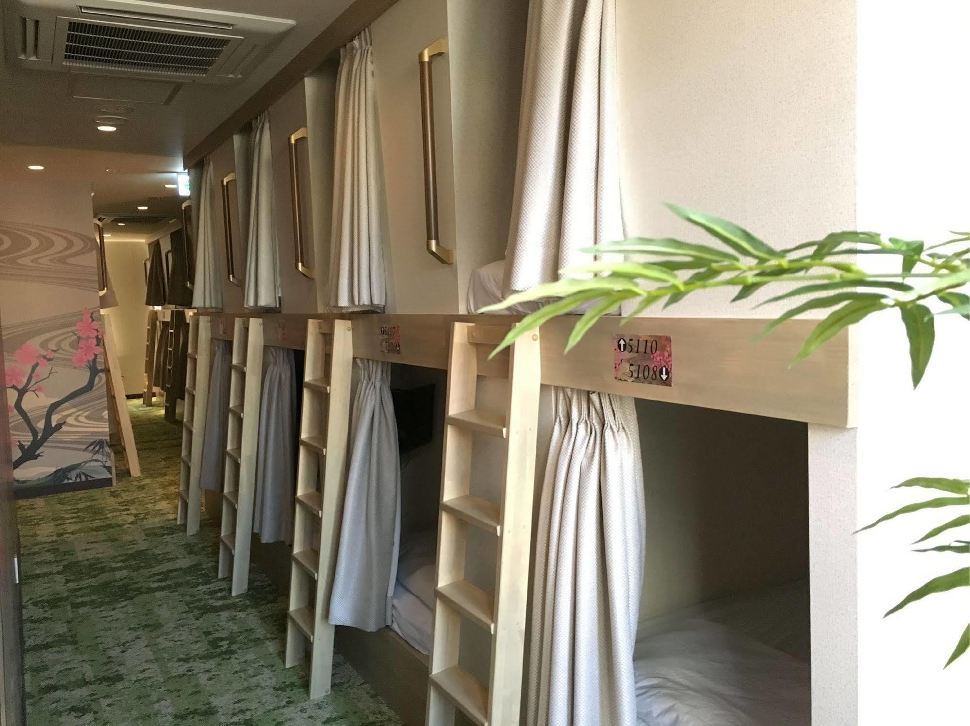 Ueno Station Hostel Oriental 1 Male Only Prefektura Tokio Exteriér fotografie